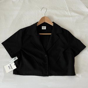 NWT Aritzia Sunday Best Tuesday Button-Up Black Crop Top